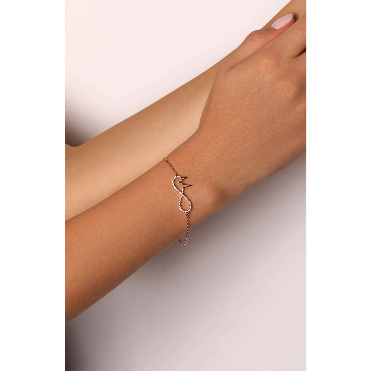 ONEINDIGHEID HARTSLAG RONDE DIAMANT ARMBAND