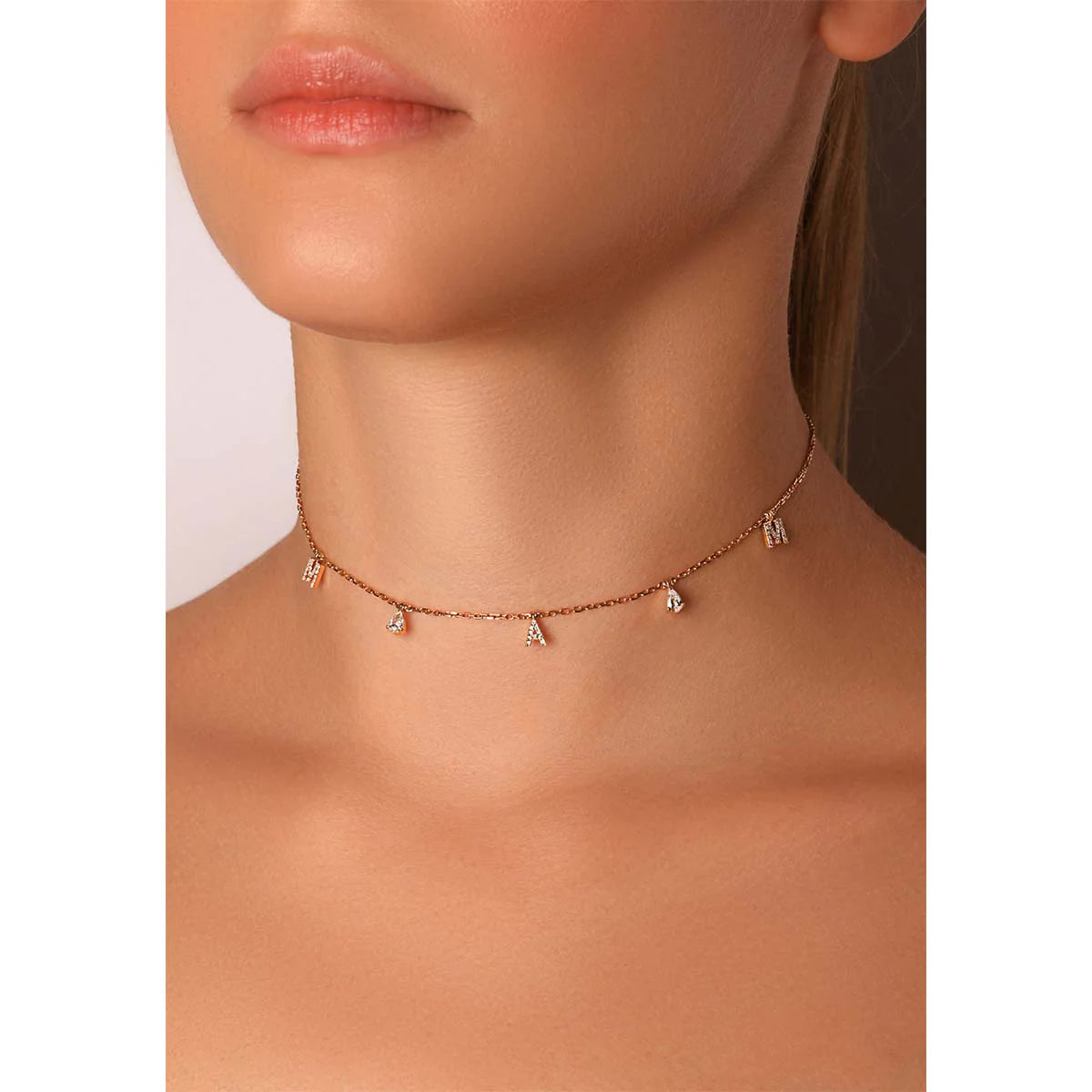 GEPERSONALISEERDE DRIE LETTERS PEER DIAMANT CHOKER 