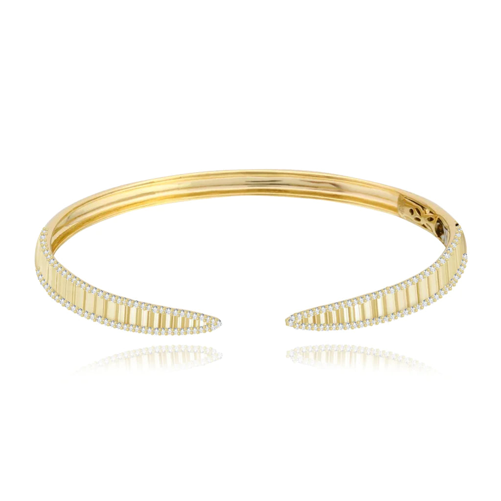 Gecanneleerde Pave Outline Claw Bangle