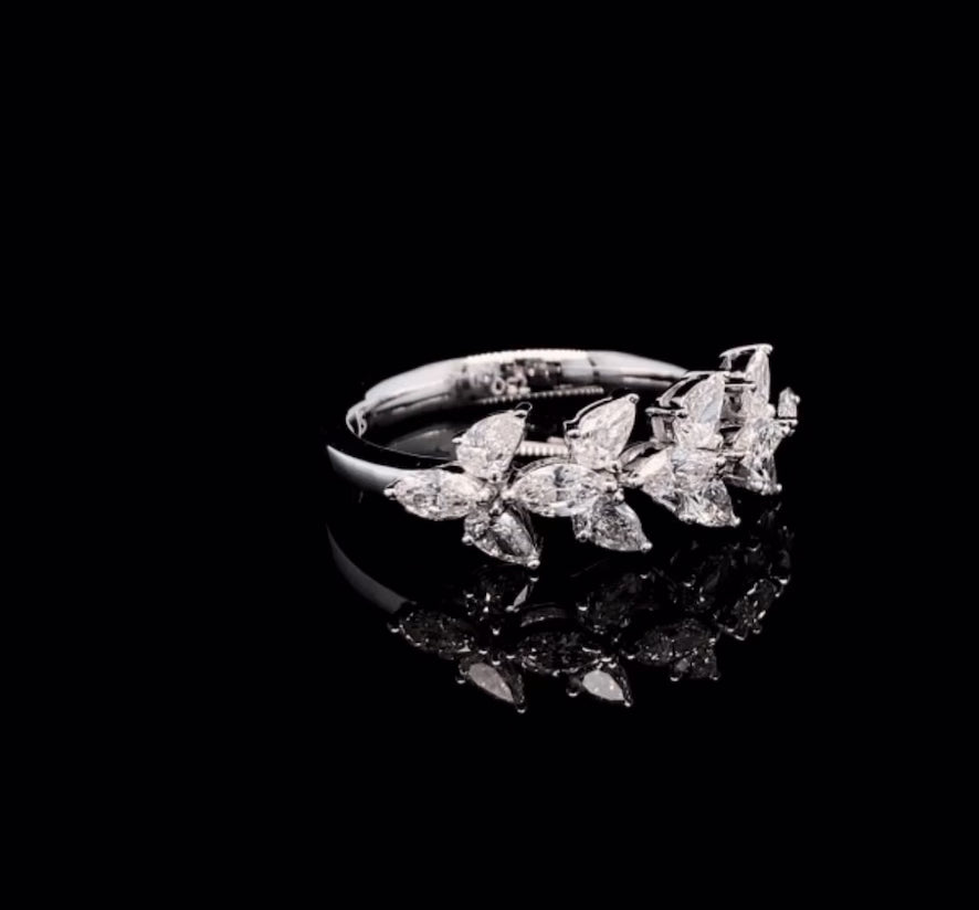 Solitaire Marquise Trio